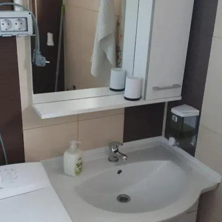 Lulu Mamaia Nord, 3 Minute De Plaja